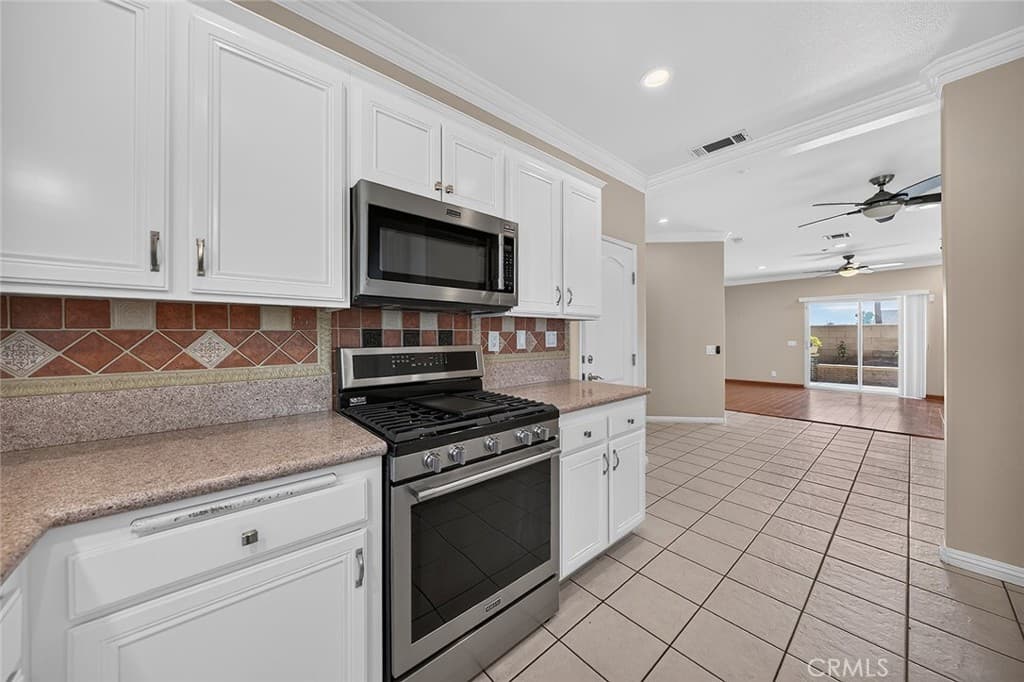 Home at 1223 Heritage, Covina — photo 9 of 12