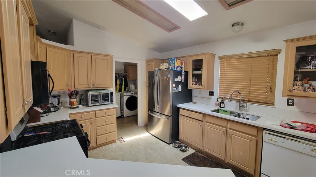 Home at 201 E Arrow 54, Glendora — photo 6 of 12