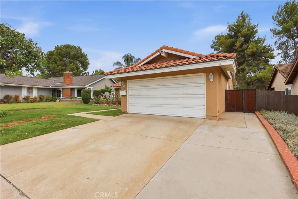 Home at 1388 Avenida Loma Vista, San Dimas — photo 3 of 12