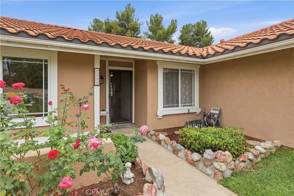 Home at 1388 Avenida Loma Vista, San Dimas — photo 5 of 12
