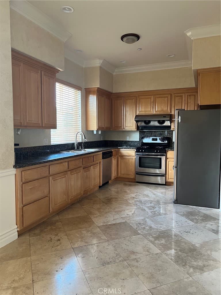 Townhouse at 127 S 3rd Avenue A, Arcadia — photo 6 of 12