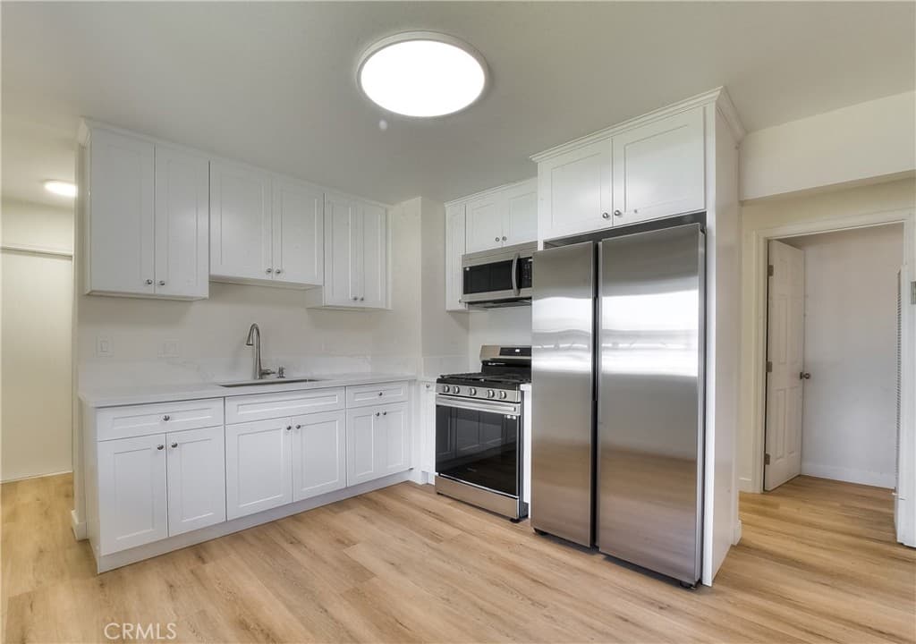 Home at 313 Abery, La Puente — photo 8 of 12
