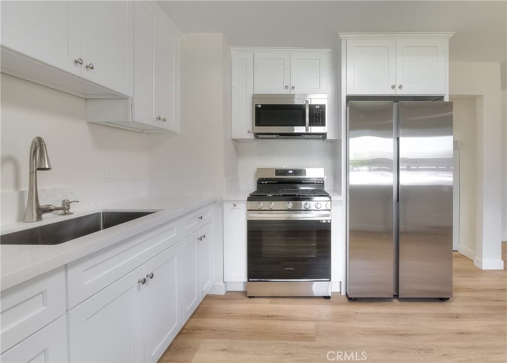 Home at 313 Abery, La Puente — photo 9 of 12
