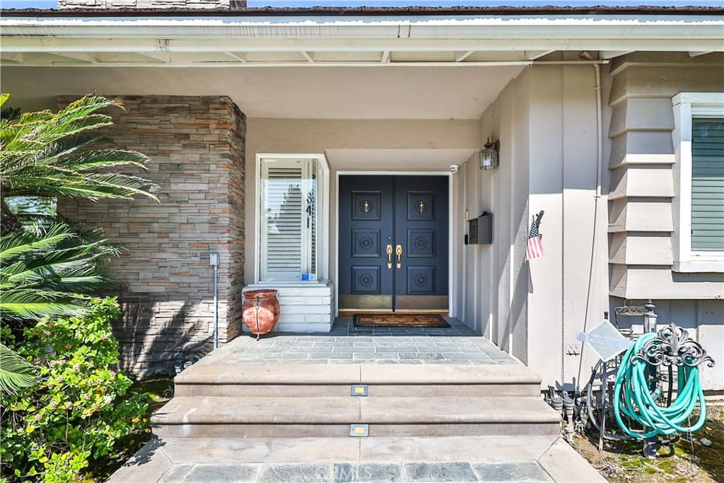 Home at 843 N Entrada, Glendora — photo 5 of 12