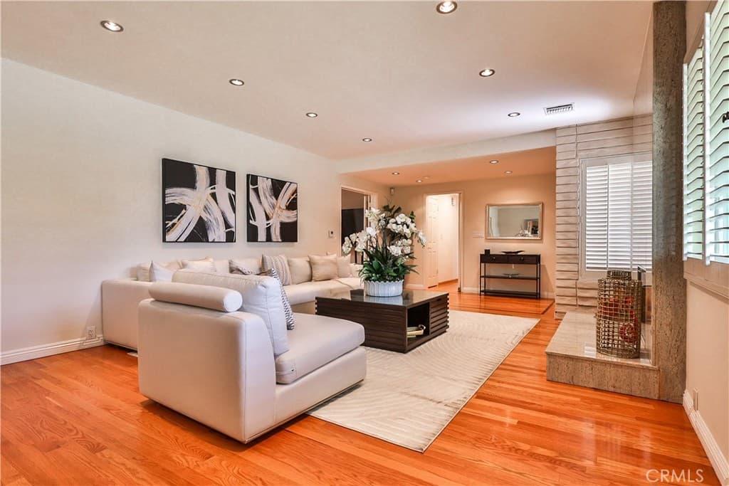 Home at 843 N Entrada, Glendora — photo 8 of 12
