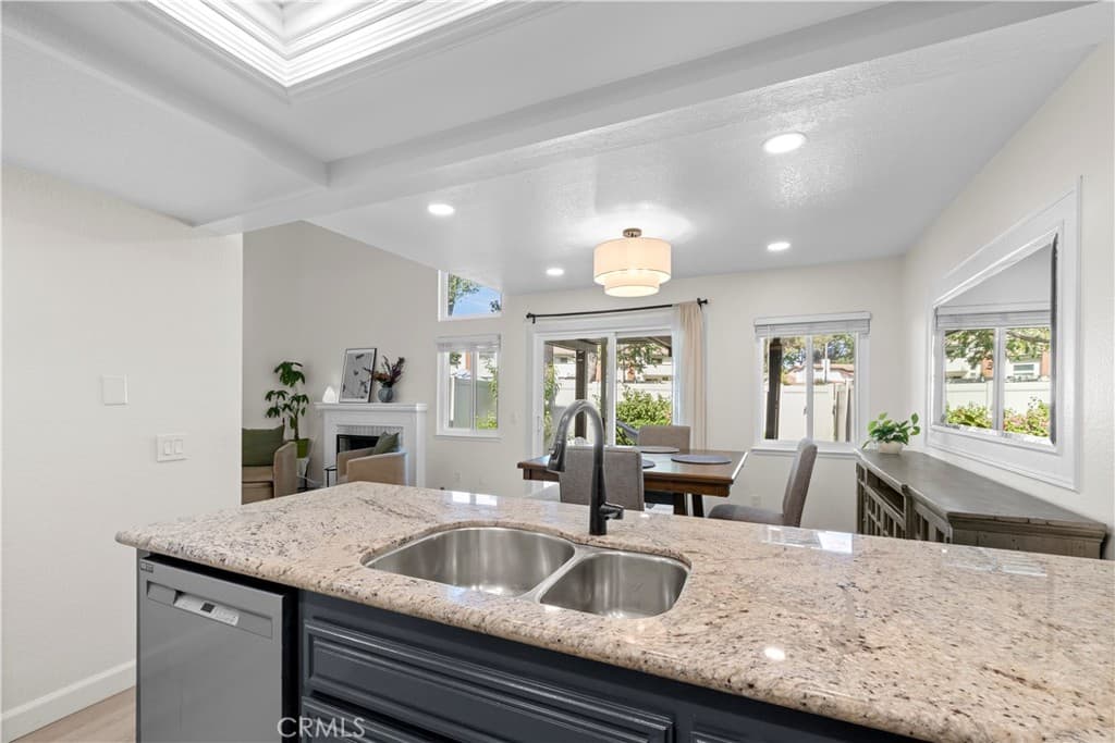 Condo at 1636 Mankato Court, Claremont — photo 9 of 12