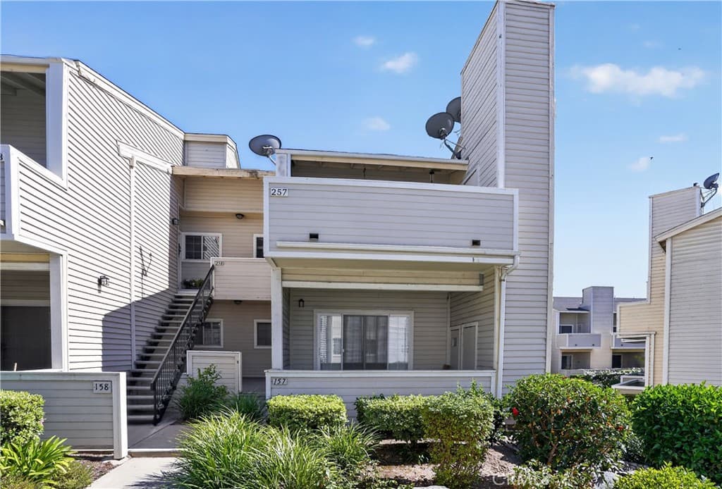 Condo at 777 S Citrus 157, Azusa — photo 1 of 12