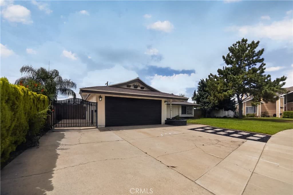 Home at 19840 E Rambling, Covina — photo 3 of 12