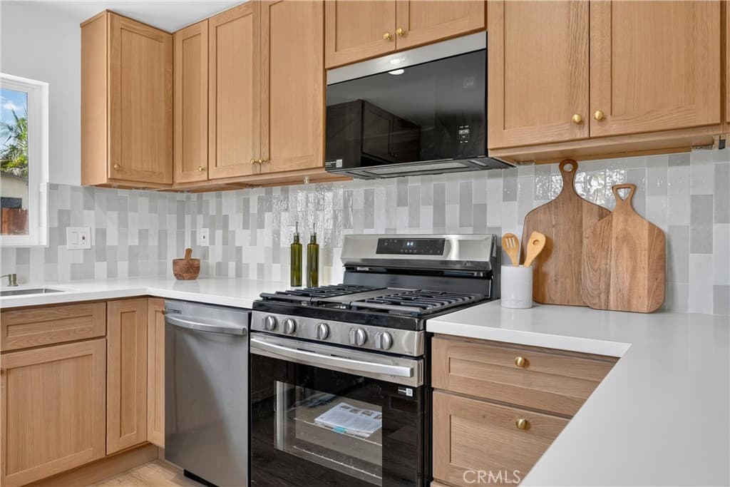 Home at 1829 Park Rose, Duarte — photo 3 of 12
