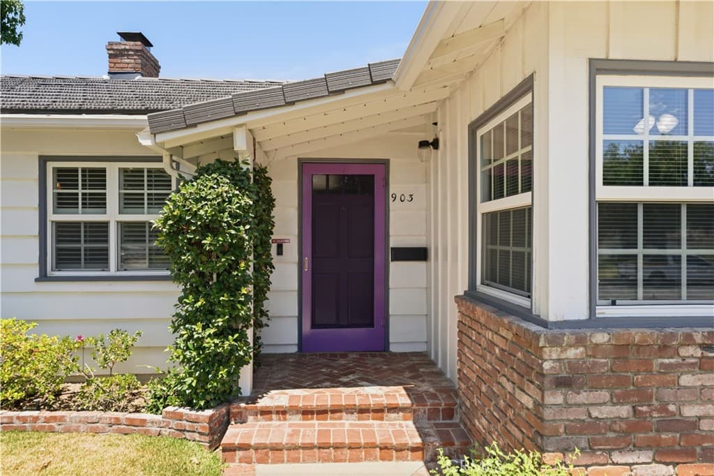 Home at 903 E Dalton, Glendora — photo 6 of 12