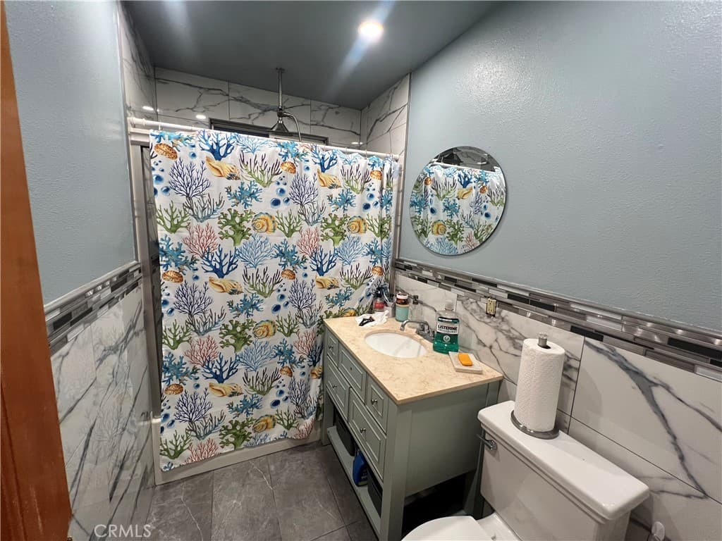 Home at 631 Miller, Pomona — photo 10 of 12