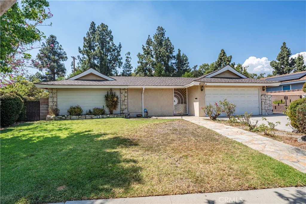 Home at 711 E Cypress, Glendora — photo 2 of 12