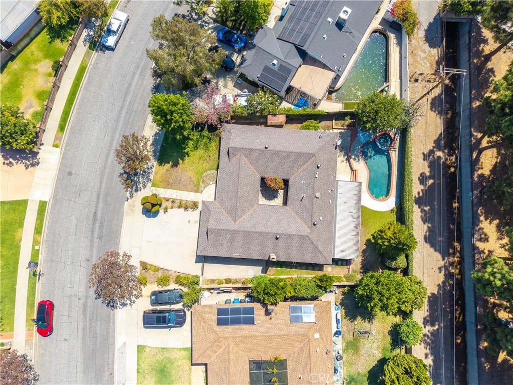Home at 711 E Cypress, Glendora — photo 5 of 12