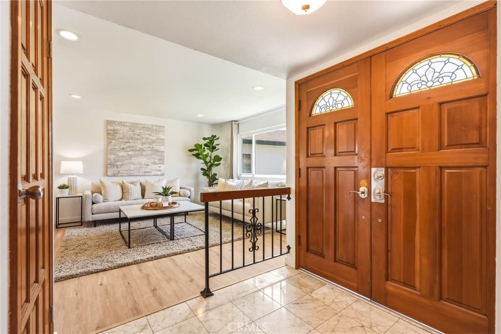Home at 3343 Brookridge Road, Duarte — photo 8 of 12