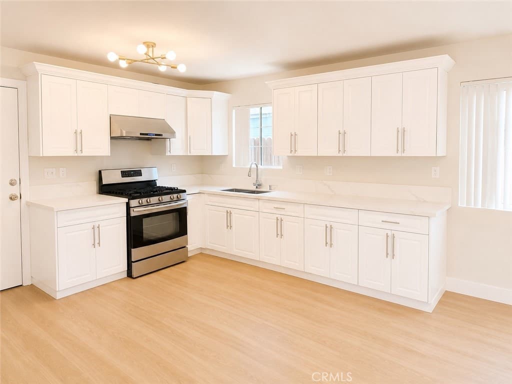 Home at 548 N Reservoir, Pomona — photo 12 of 12
