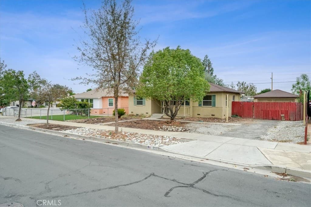 Home at 227 Piedmont, Claremont — photo 3 of 12