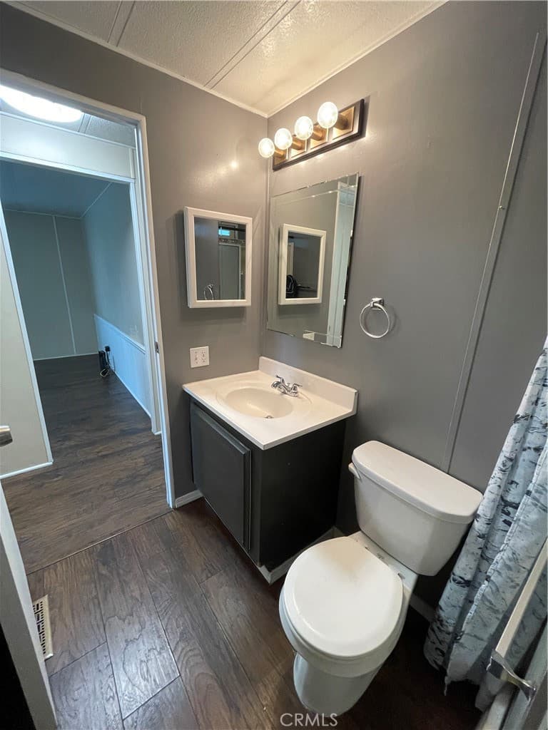 Home at 201 E Arrow Highway 4, Glendora — photo 11 of 11