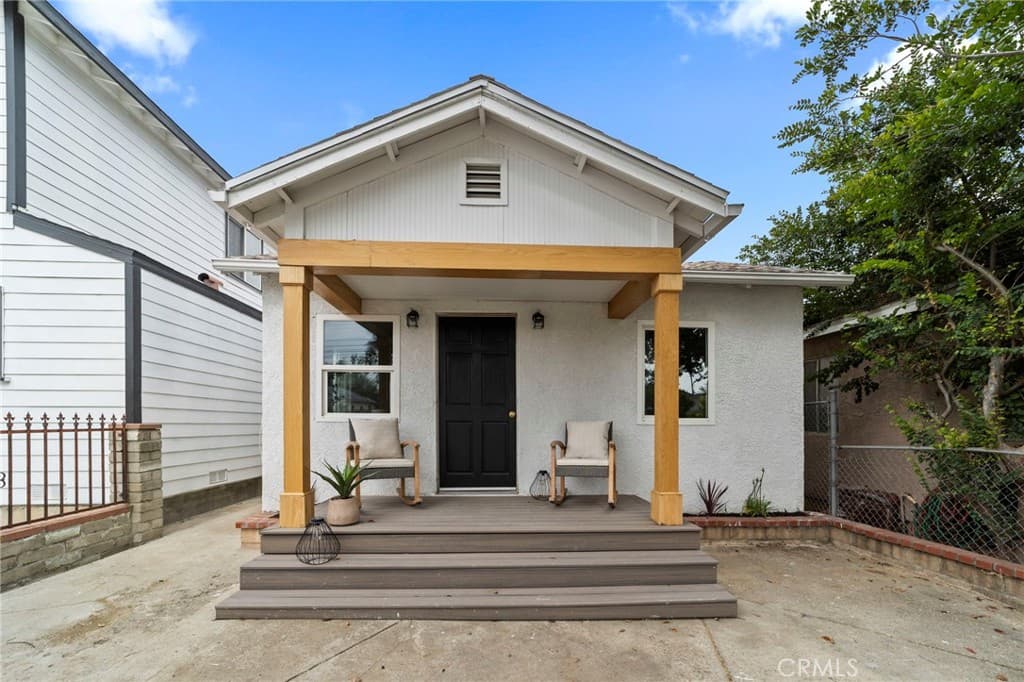 Home at 308 N Pasadena Avenue, Azusa — photo 1 of 12