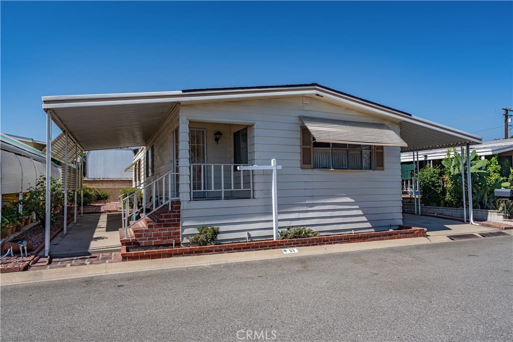 Home at 3800 N Bradford 87, La Verne — photo 3 of 12