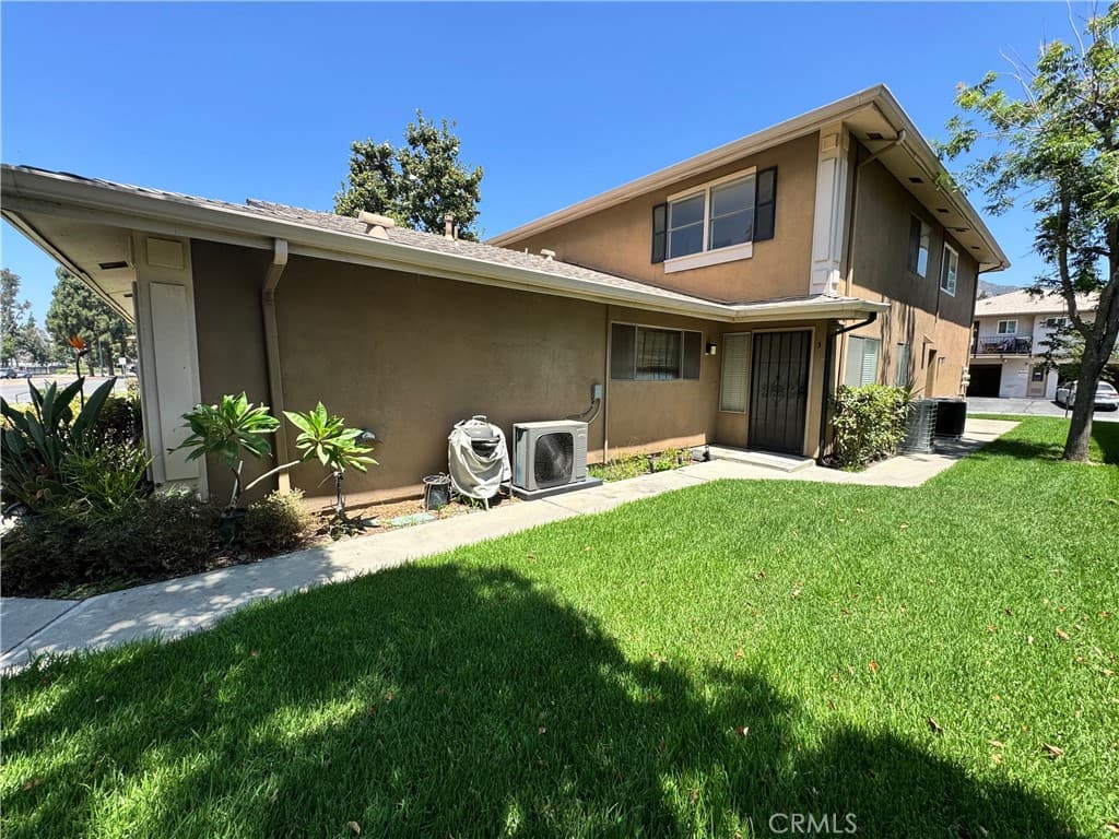 Condo at 989 W Sierra Madre, Azusa — photo 1 of 10