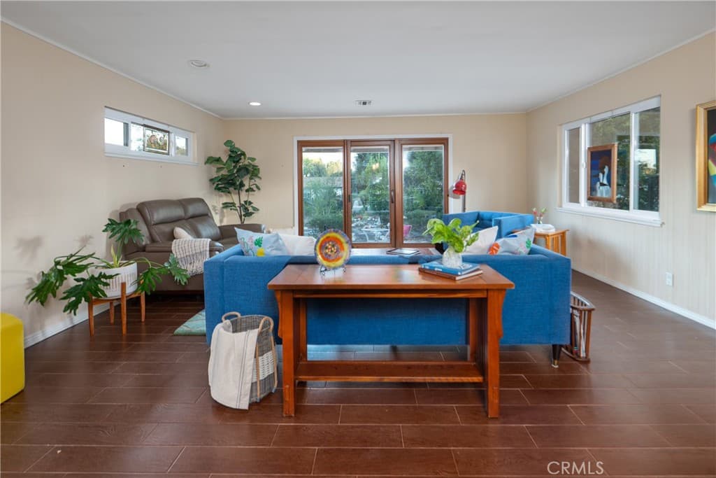 Home at 649 Marylind, Claremont — photo 9 of 12