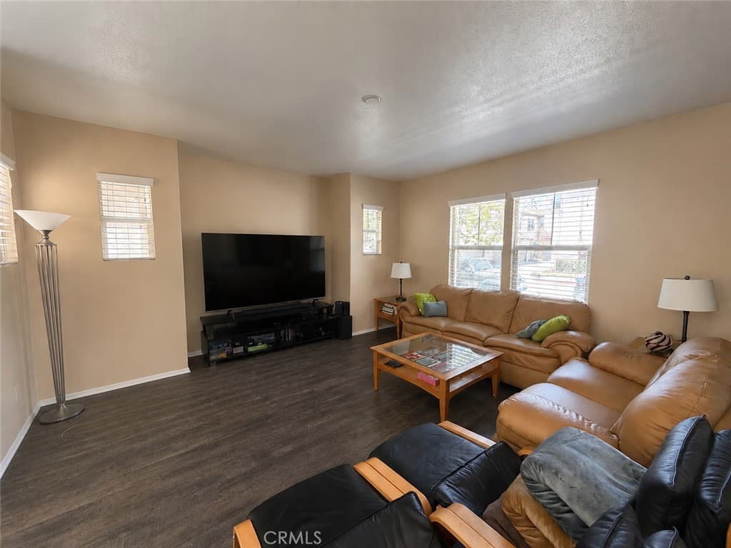Condo at 850 E Mountain Way C, Azusa — photo 3 of 12