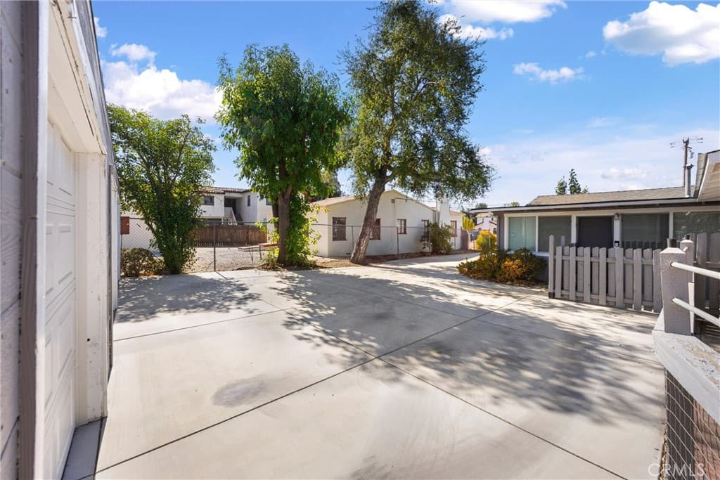 Home at 449 , 447, 448 Arrow Highway, Claremont — photo 8 of 12