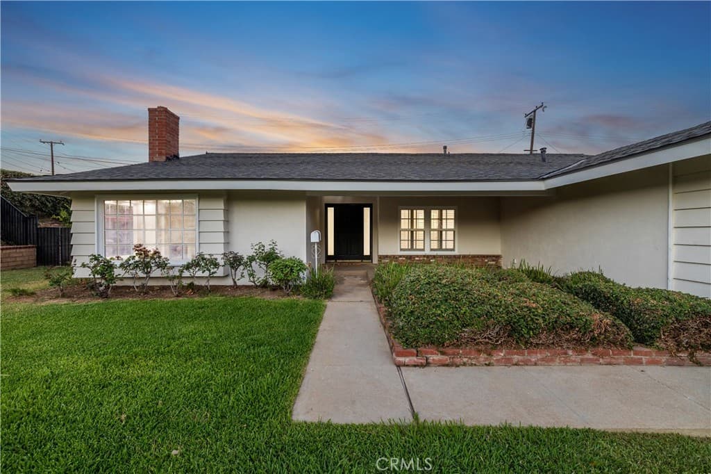 Home at 4832 Chamber, La Verne — photo 4 of 12