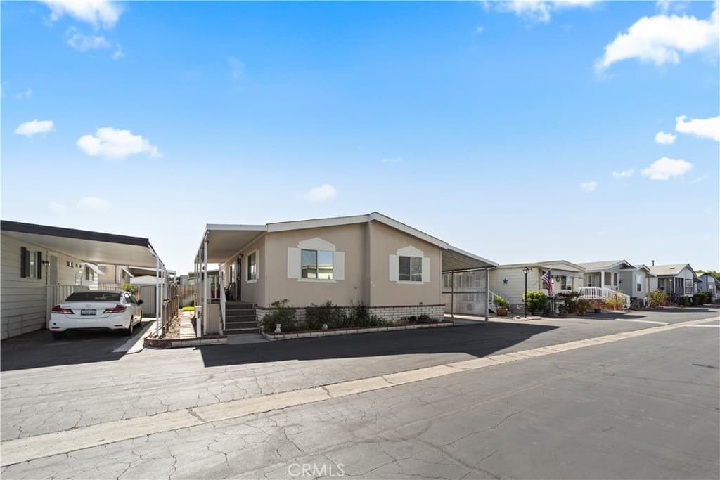 Home at 1630 W Covina Boulevard 62, San Dimas — photo 3 of 12