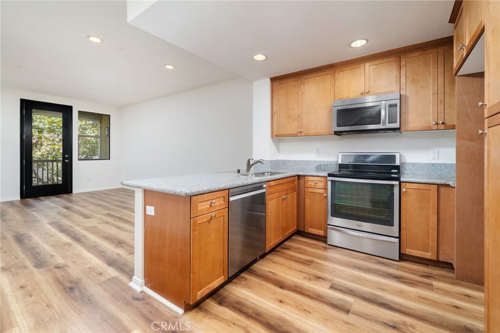 Condo at 323 S Glendora Avenue, Glendora — photo 12 of 12