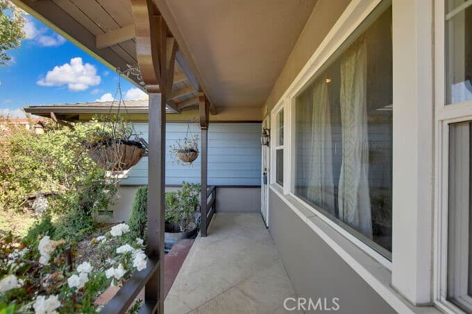 Home at 422 W Ada Avenue, Glendora — photo 5 of 12
