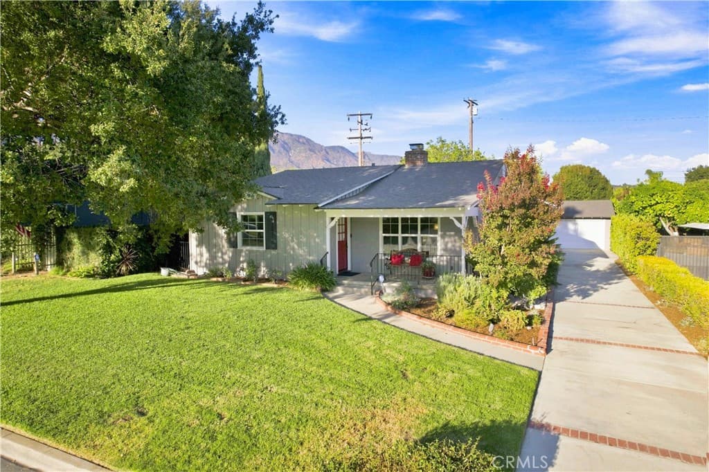 Home at 310 Parkrose, Monrovia — photo 2 of 12