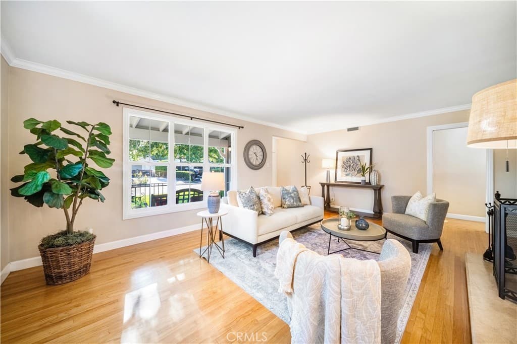 Home at 310 Parkrose, Monrovia — photo 7 of 12