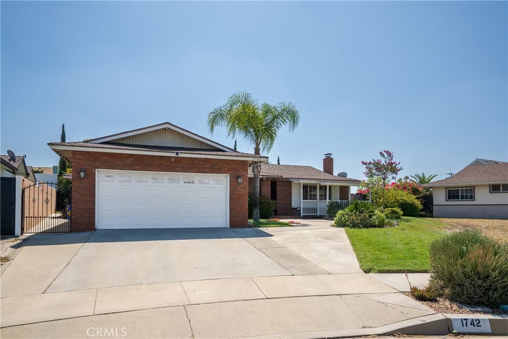 Home at 1742 S Candish Avenue, Glendora — photo 2 of 12
