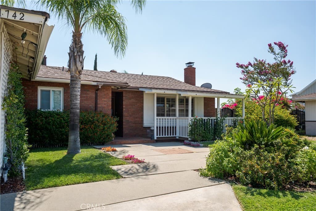 Home at 1742 S Candish Avenue, Glendora — photo 3 of 12