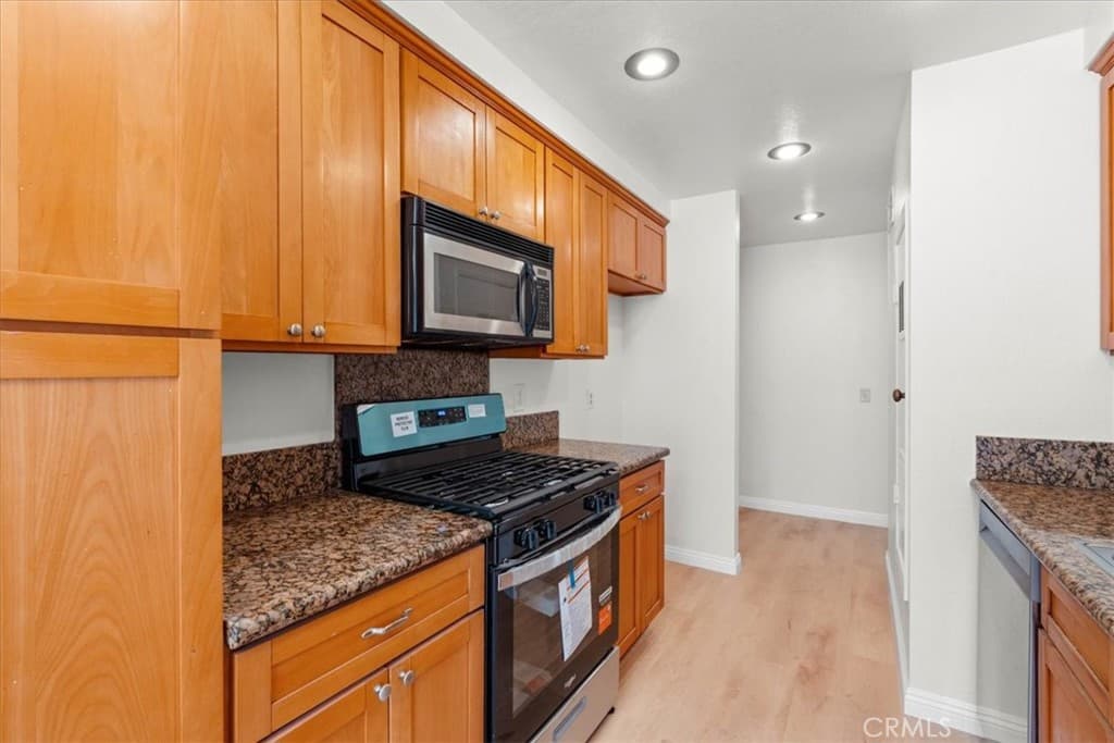 Condo at 2101 E Aroma, West Covina — photo 12 of 12