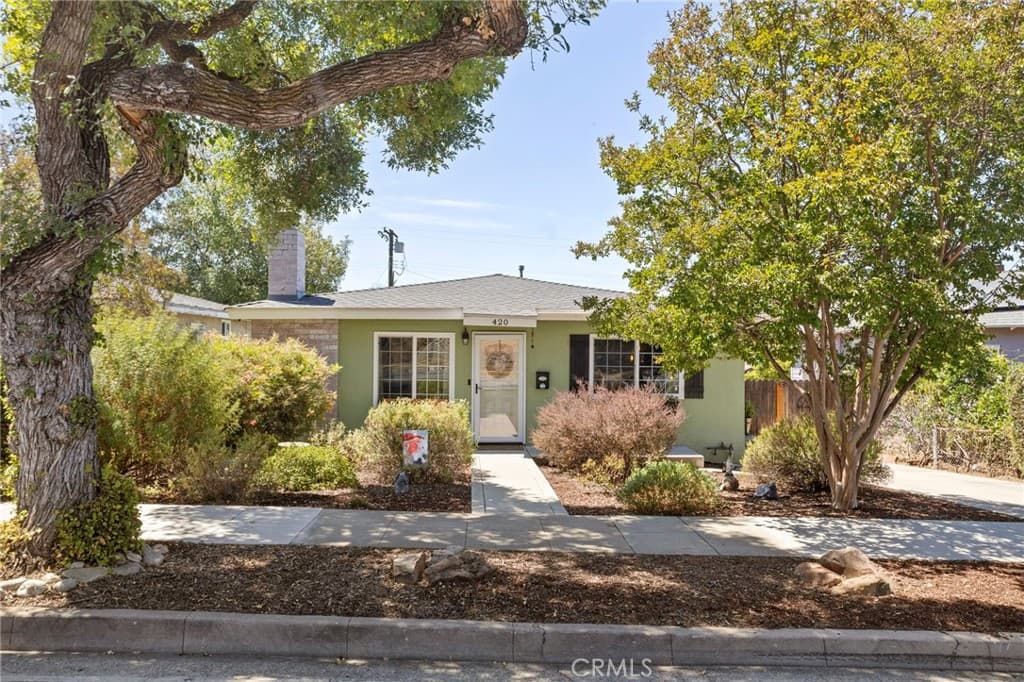 Home at 420 W 4th, San Dimas — photo 1 of 12