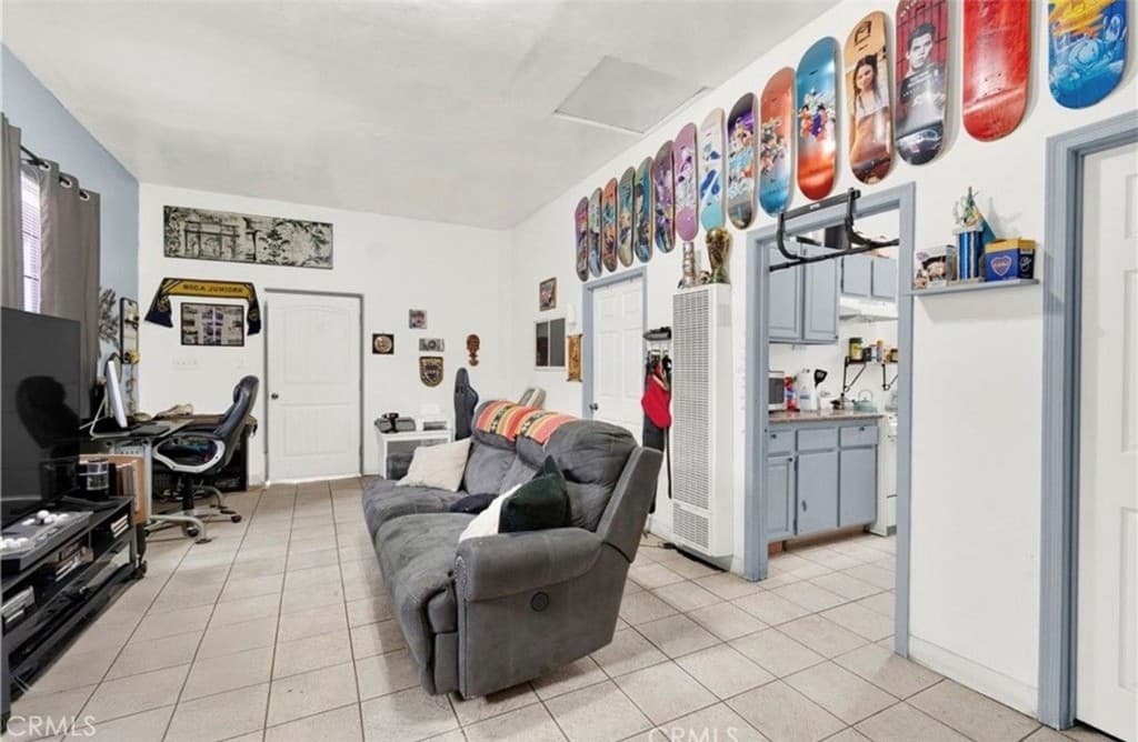 Home at 1151 W Mission, Pomona — photo 5 of 8