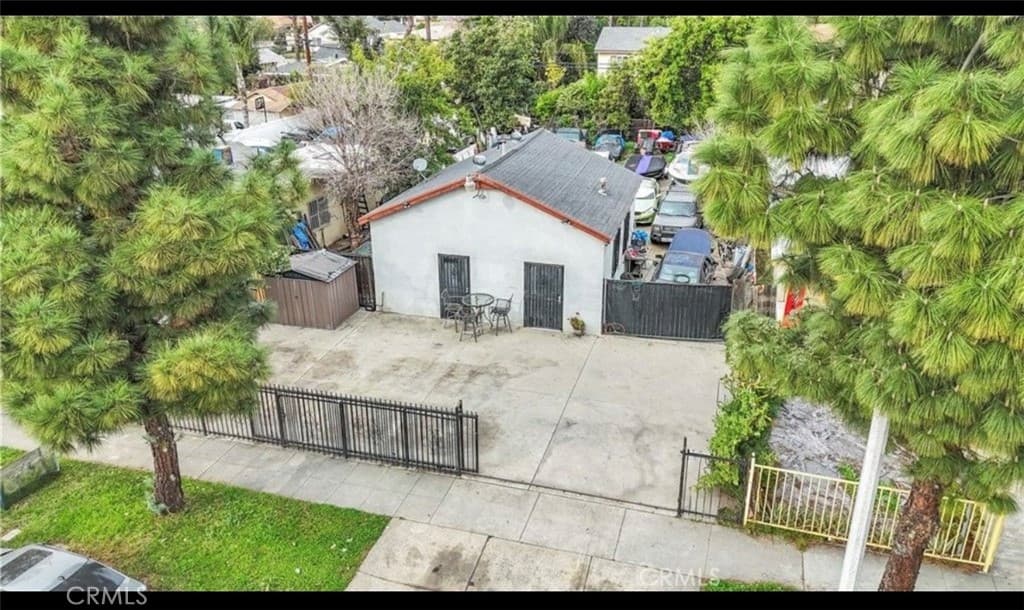 Home at 1151 W Mission, Pomona — photo 7 of 8