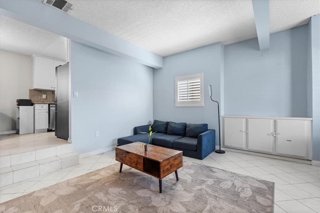Condo at 4336 Walnut E, Baldwin Park — photo 5 of 12