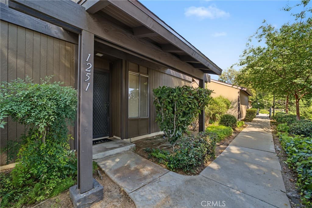 Townhouse at 1251 Bonnie Glen Lane, San Dimas — photo 1 of 12