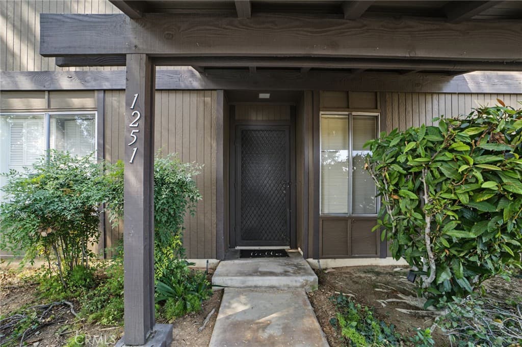 Townhouse at 1251 Bonnie Glen Lane, San Dimas — photo 2 of 12