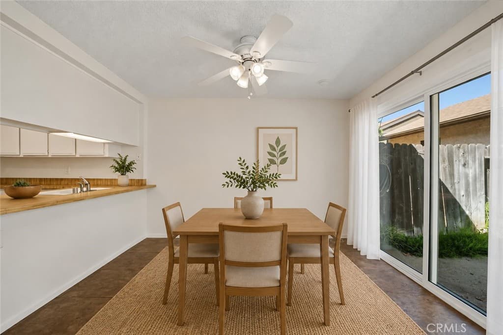 Townhouse at 1251 Bonnie Glen Lane, San Dimas — photo 11 of 12