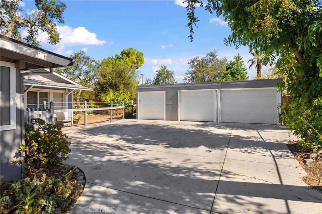 Home at 449 448 Arrow Highway, Claremont — photo 4 of 12