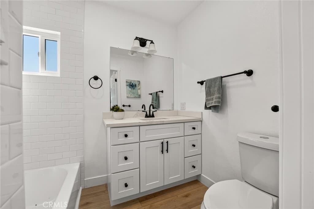 Home at 268 W Willow, Pomona — photo 12 of 12