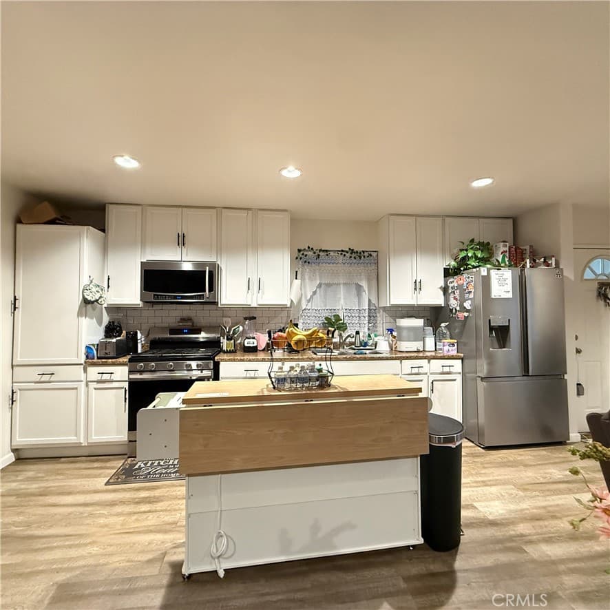 Home at 1277 Essex, Pomona — photo 12 of 12