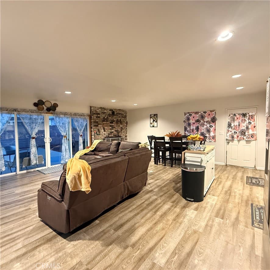 Home at 1277 Essex, Pomona — photo 3 of 12
