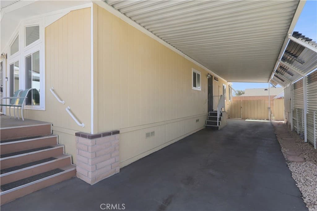 Home at 1630 W Covina Boulevard 26, San Dimas — photo 4 of 12