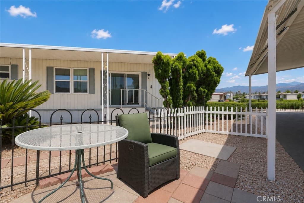 Home at 1630 W Covina Boulevard 26, San Dimas — photo 5 of 12