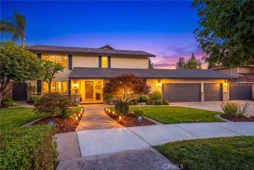 Home at 280 E Miramar, Claremont — photo 1 of 12